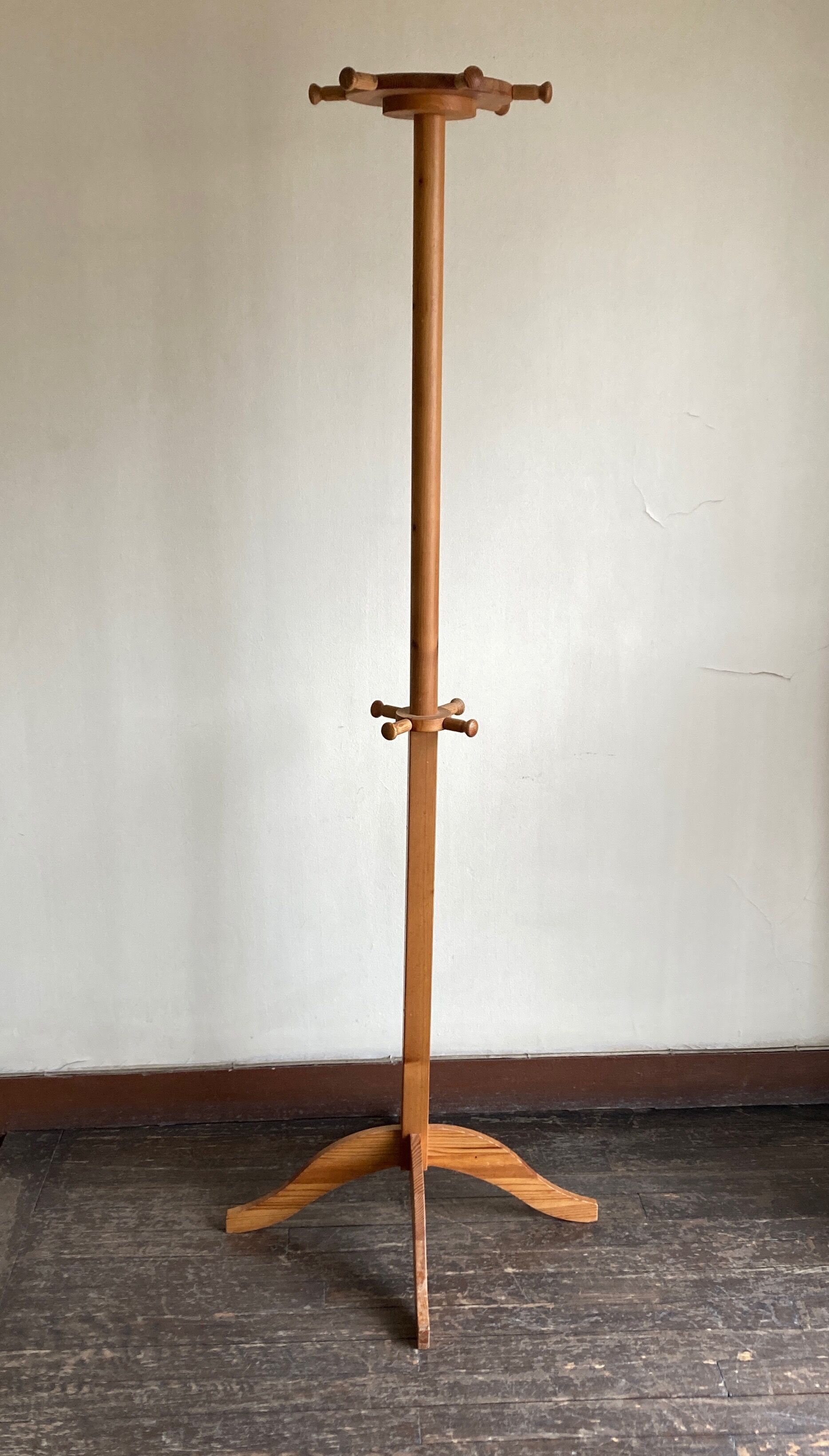 Product BHV Kids Scandinavian coat rack in pine 1970