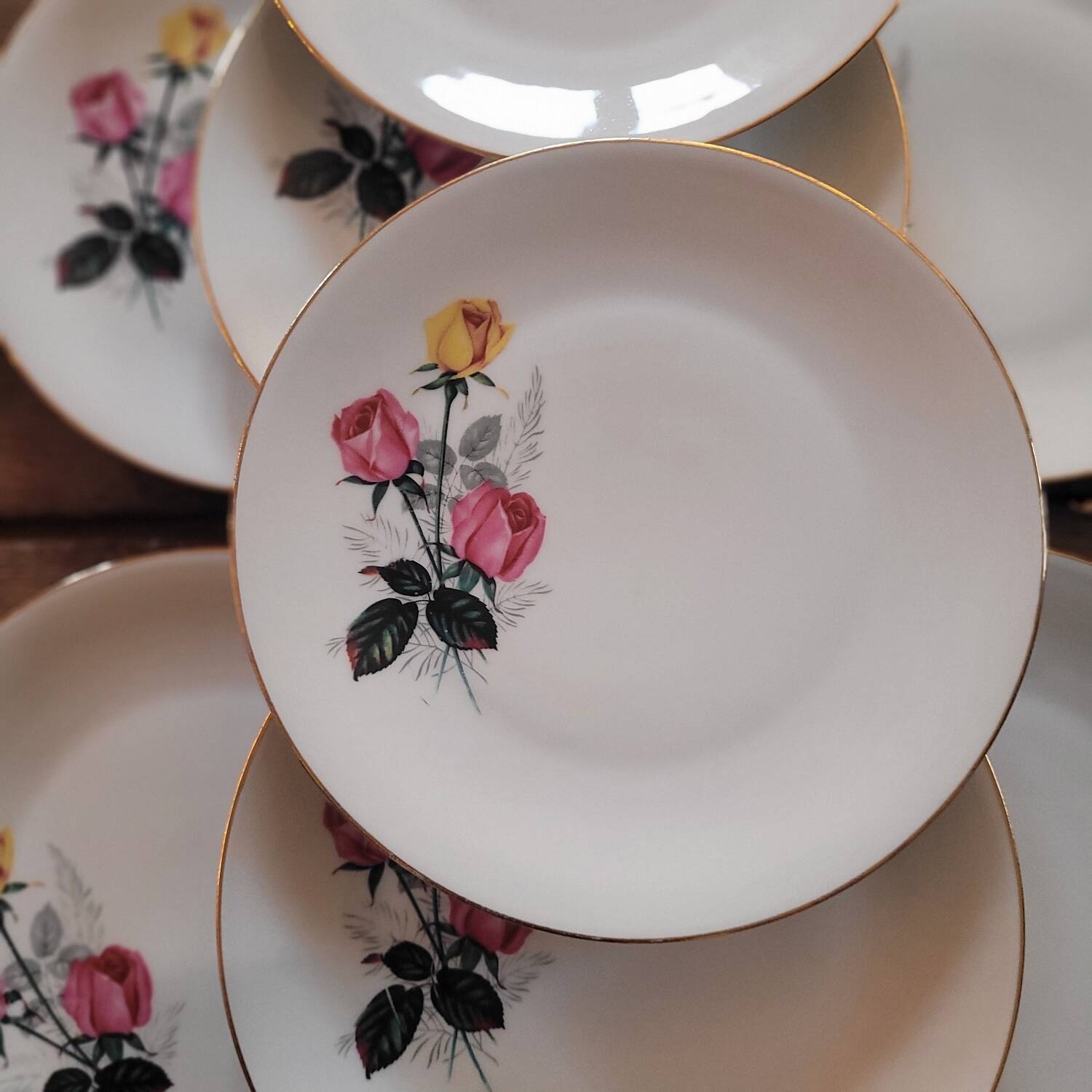 P.L. France flat plates – Roses – 1950s