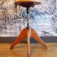 Der Federdreh workshop stool by Albert Stool