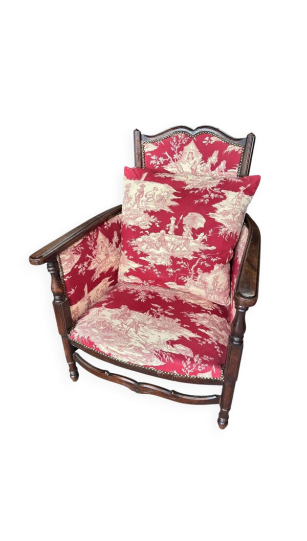 Fauteuil ancien vers 1900 bois massif – toile de Jouy rouge