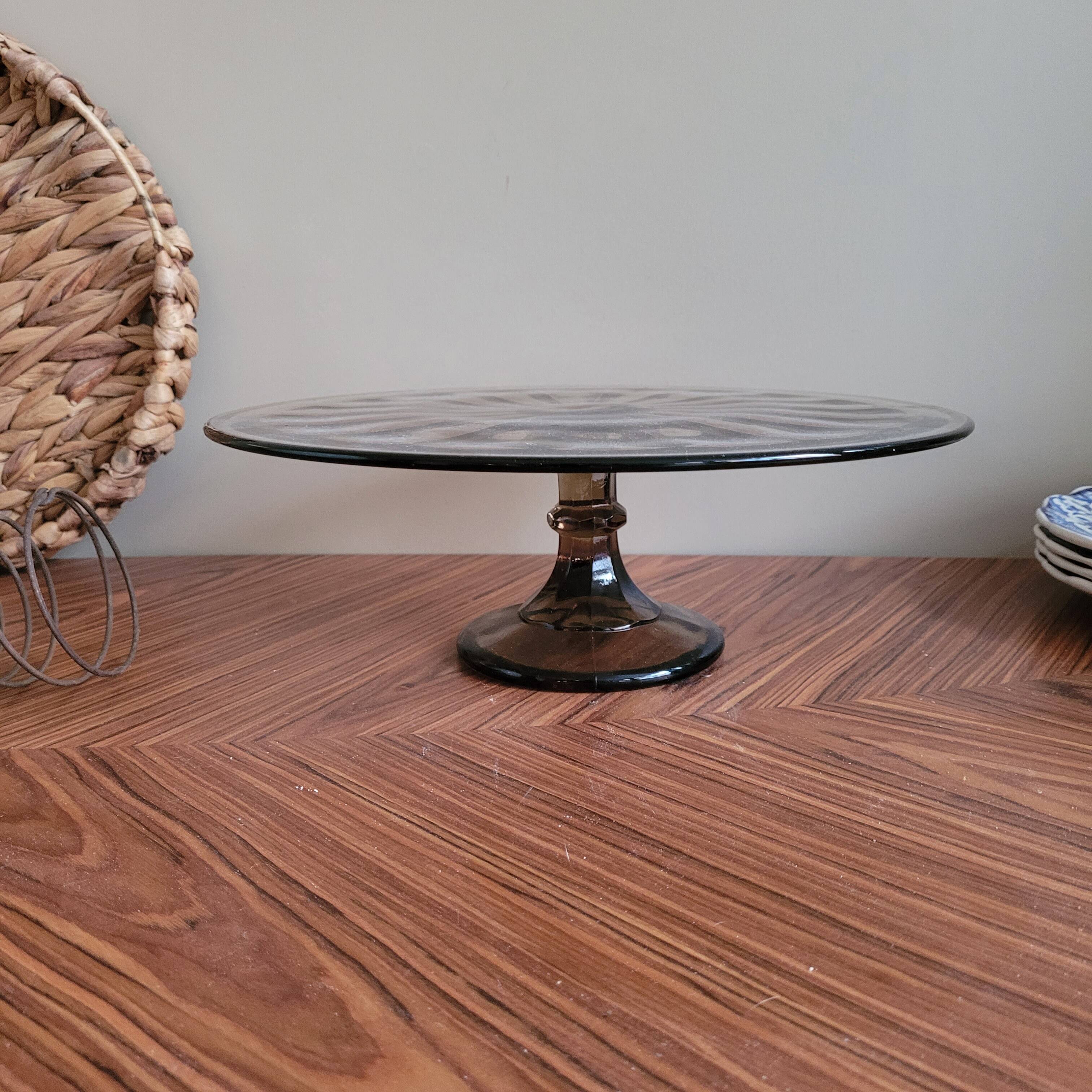 La Redoute x Selency cake dish 02 smoked