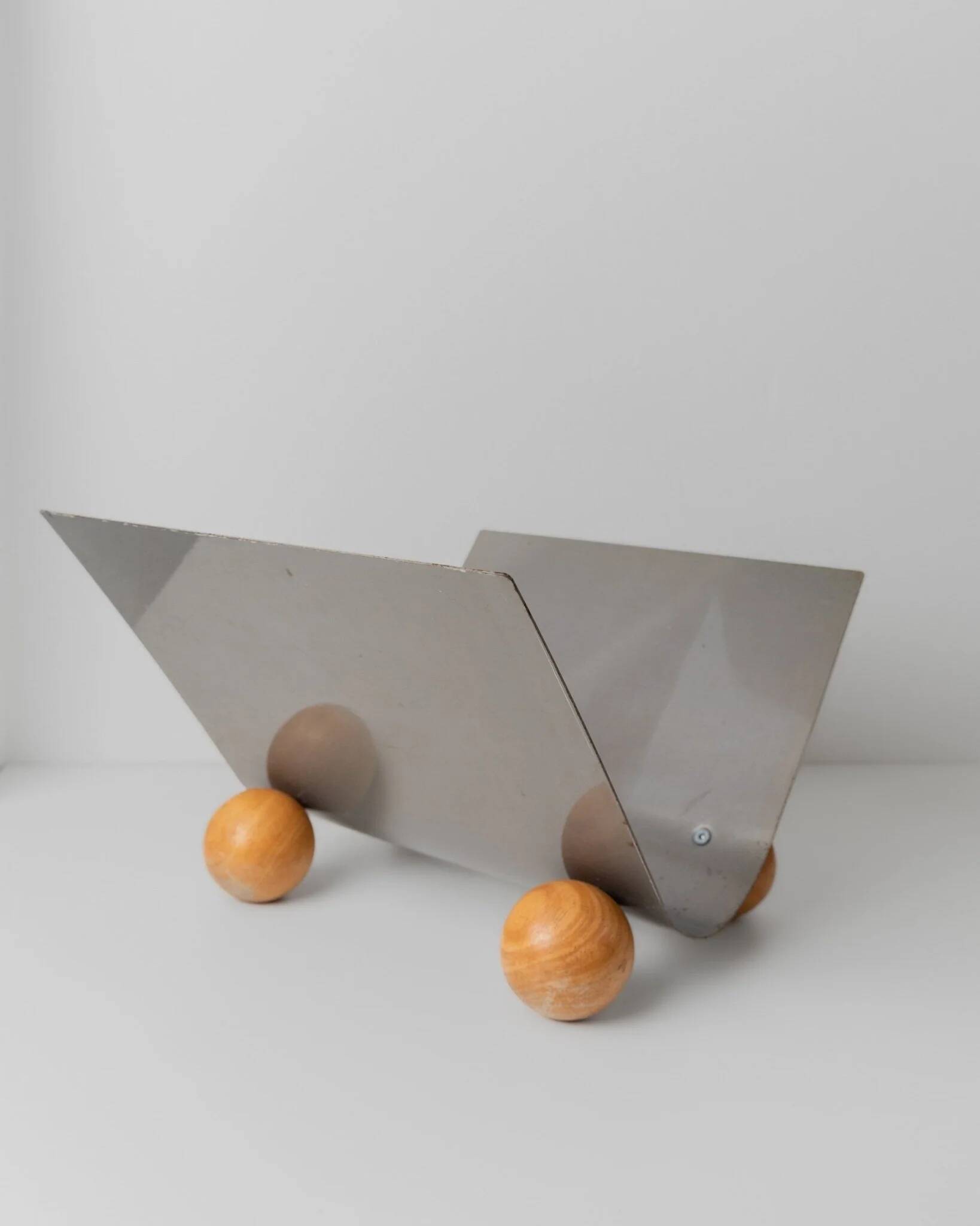 Silver metal magazine rack with wooden ball feet - Space Age 1980s retro storage