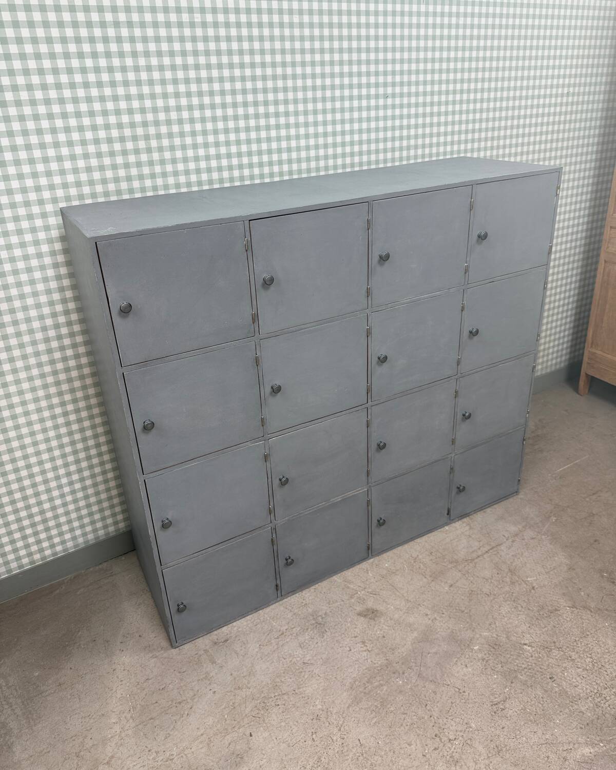 Large patinated locker cabinet (renovated)