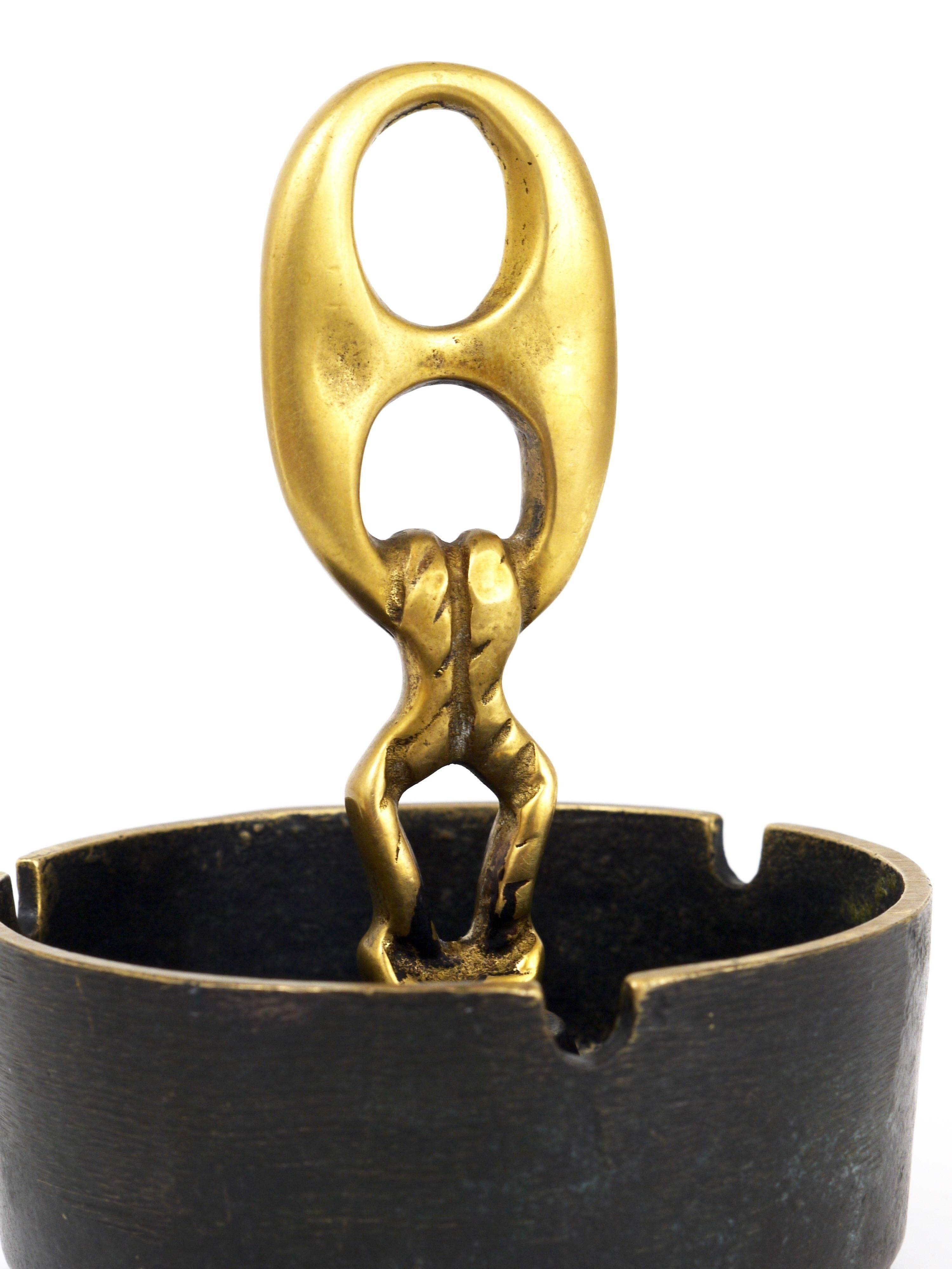 Mid-century modern brass ashtray with handle, Austria, 1950s.