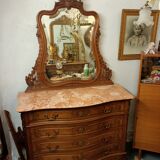 Chest of drawers with mirror