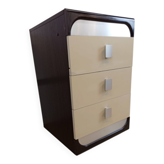 Vintage chest of drawers with 3 drawers