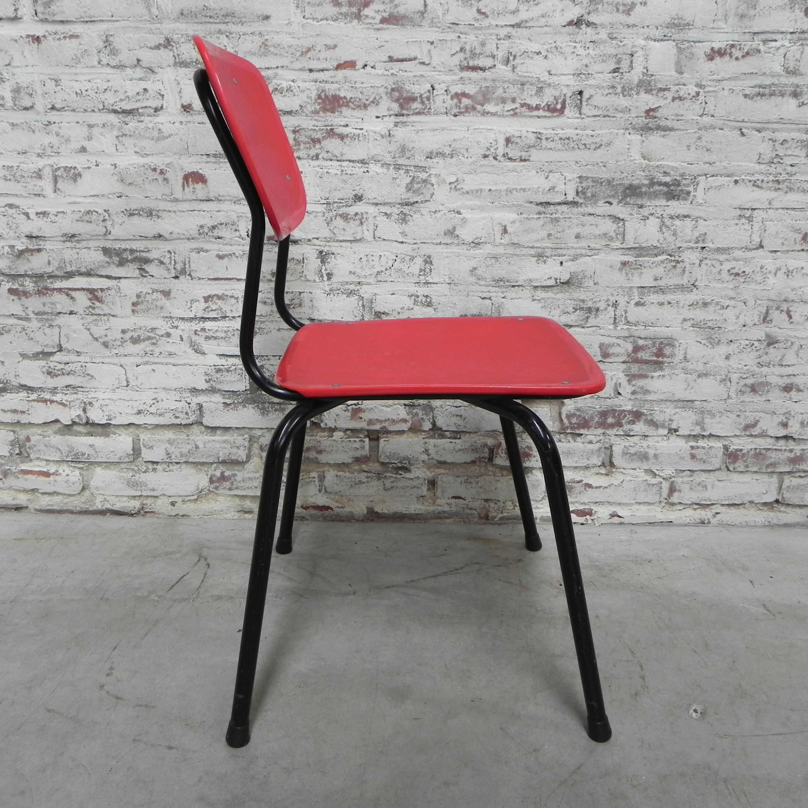 Vintage chair in red or gray