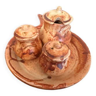 Old Valloris sandstone email service