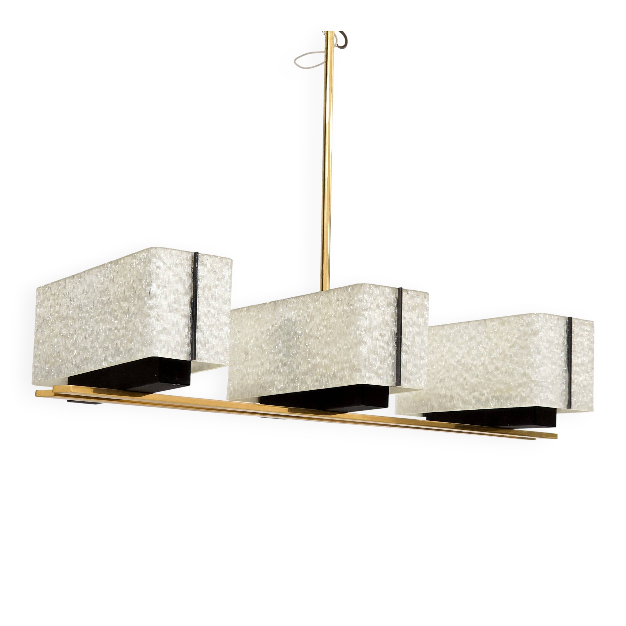 Vintage modernist chandelier in gilded brass – 1970s design