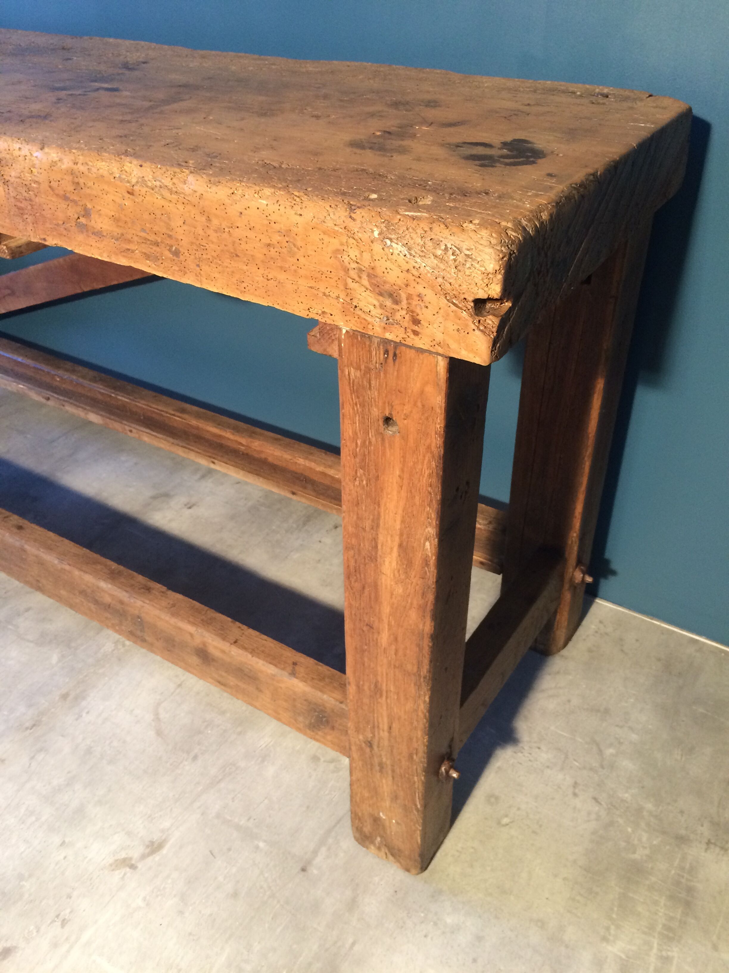 Established as a vintage solid oak carpenter