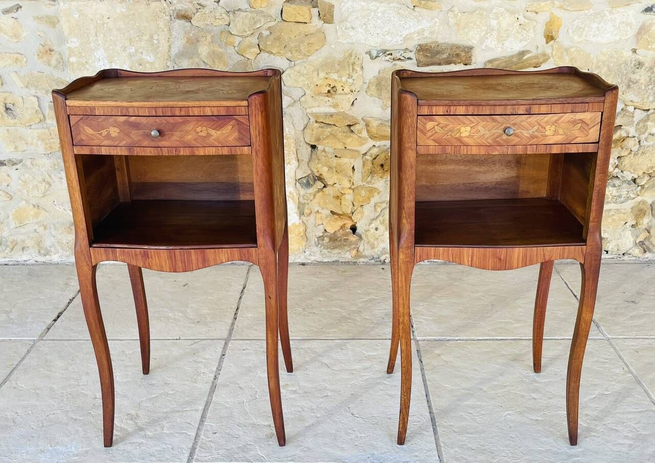 Paire de chevets , Style Louis XV en Palissandre