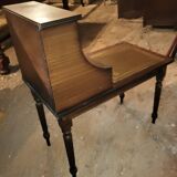 Telephone cabinet