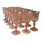 Set of 15 Arcoroc pink wine glasses