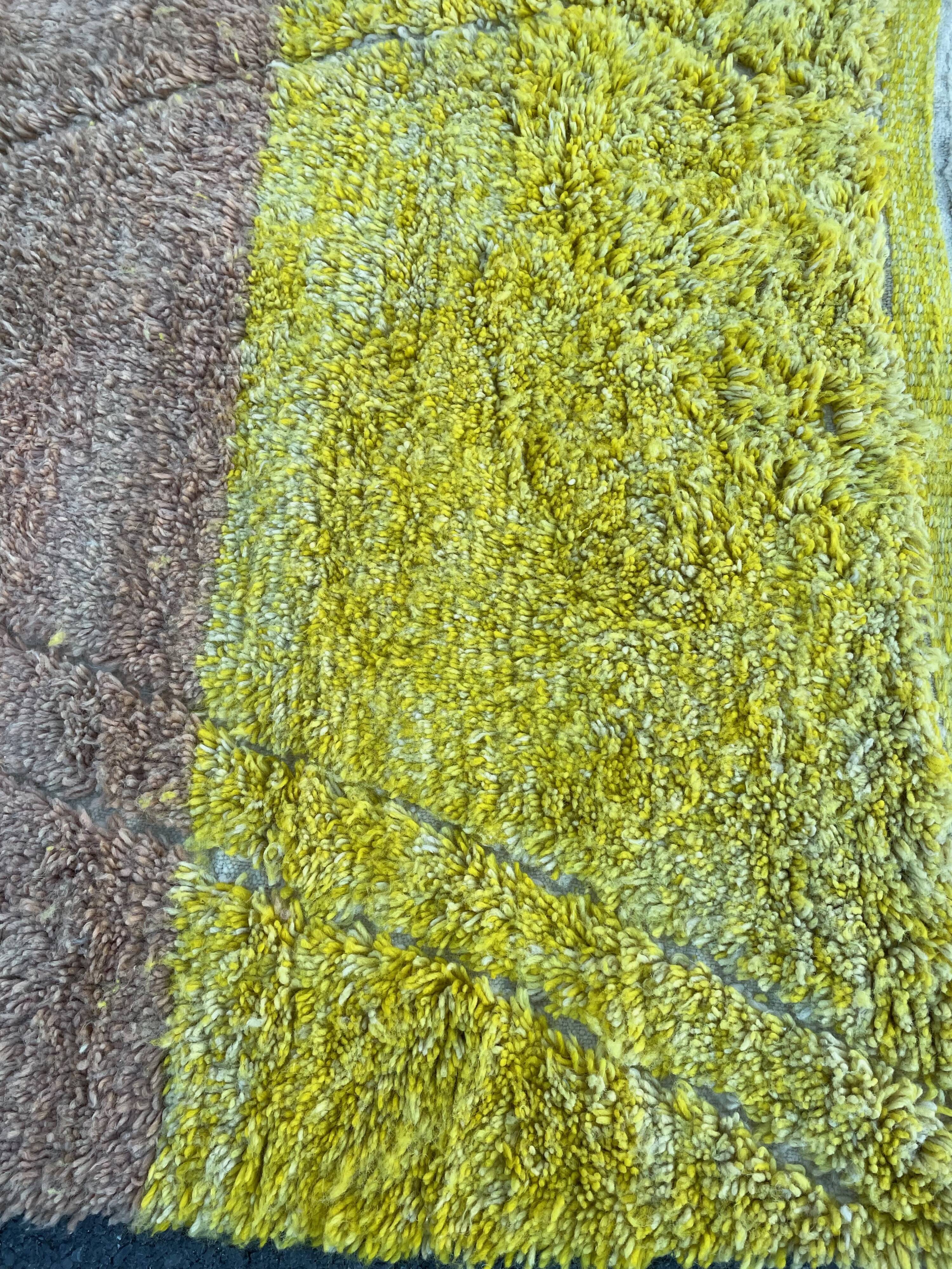 Moroccan berber carpet beni ouarain 200x290