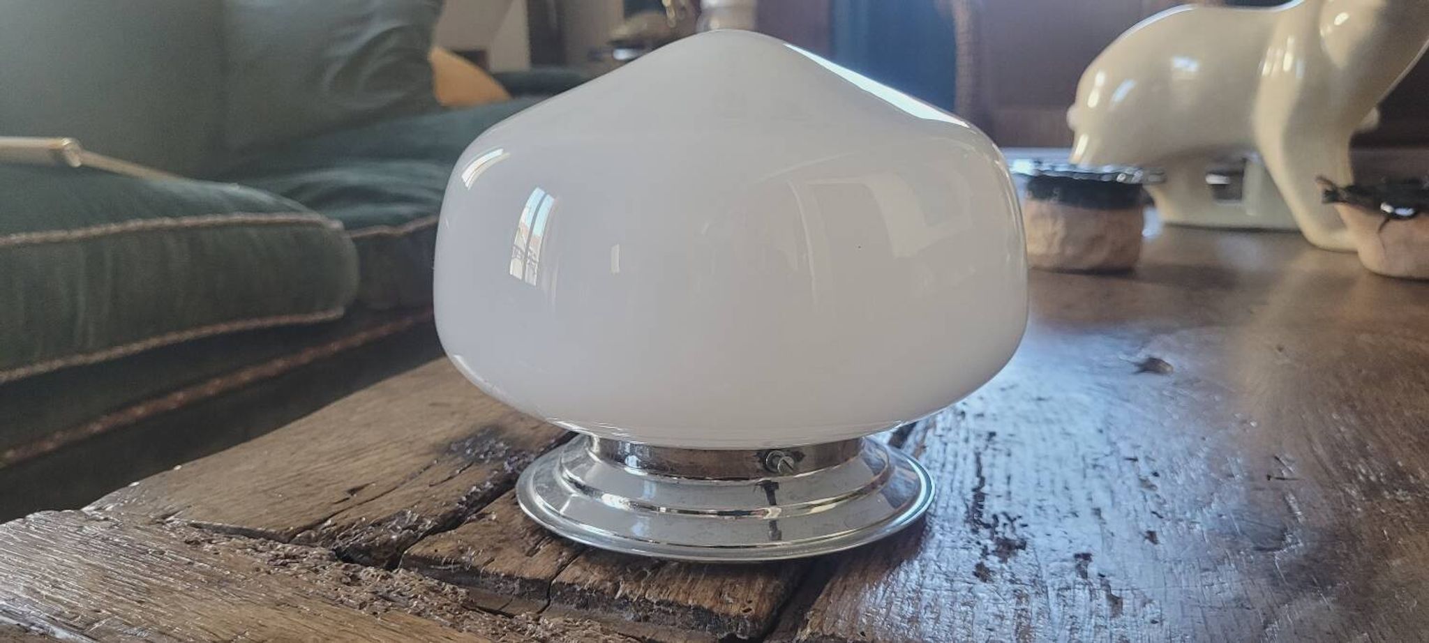 Opaline ceiling light
