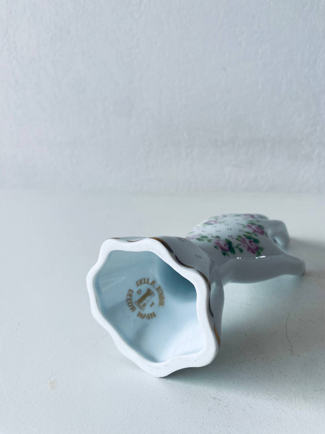 Della Torre porcelain jewelry holder