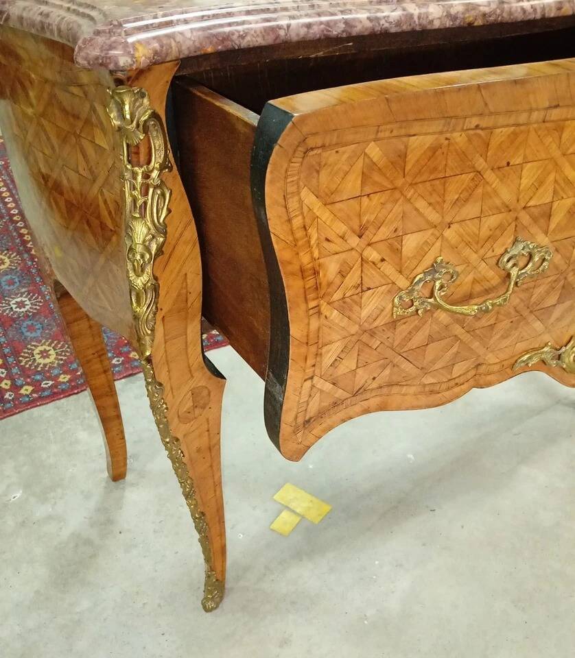 Very rare wig chest with a drawer in Louis XV style with marquetry.