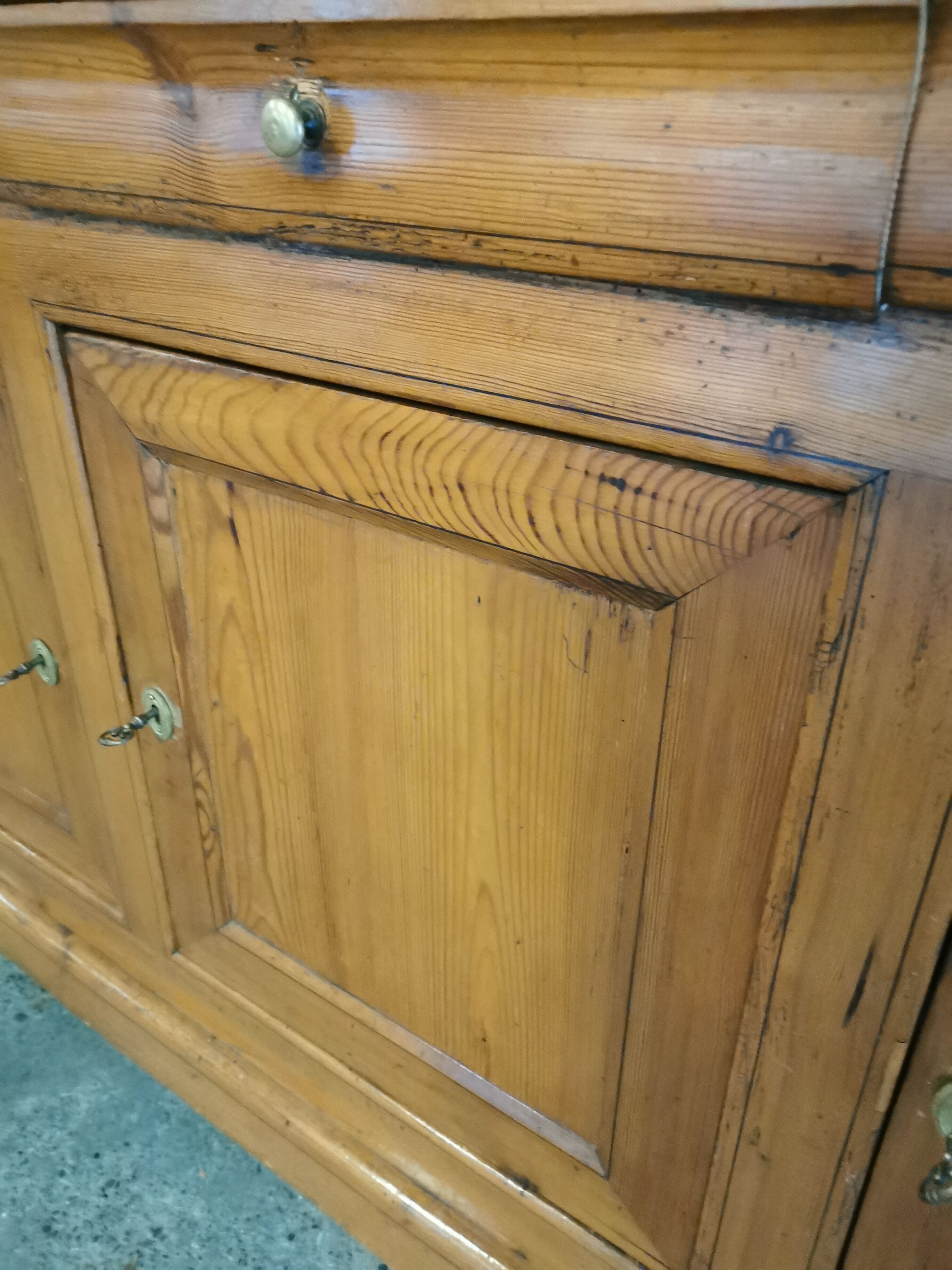 Sideboard