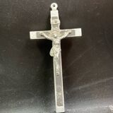 Metal crucifix
