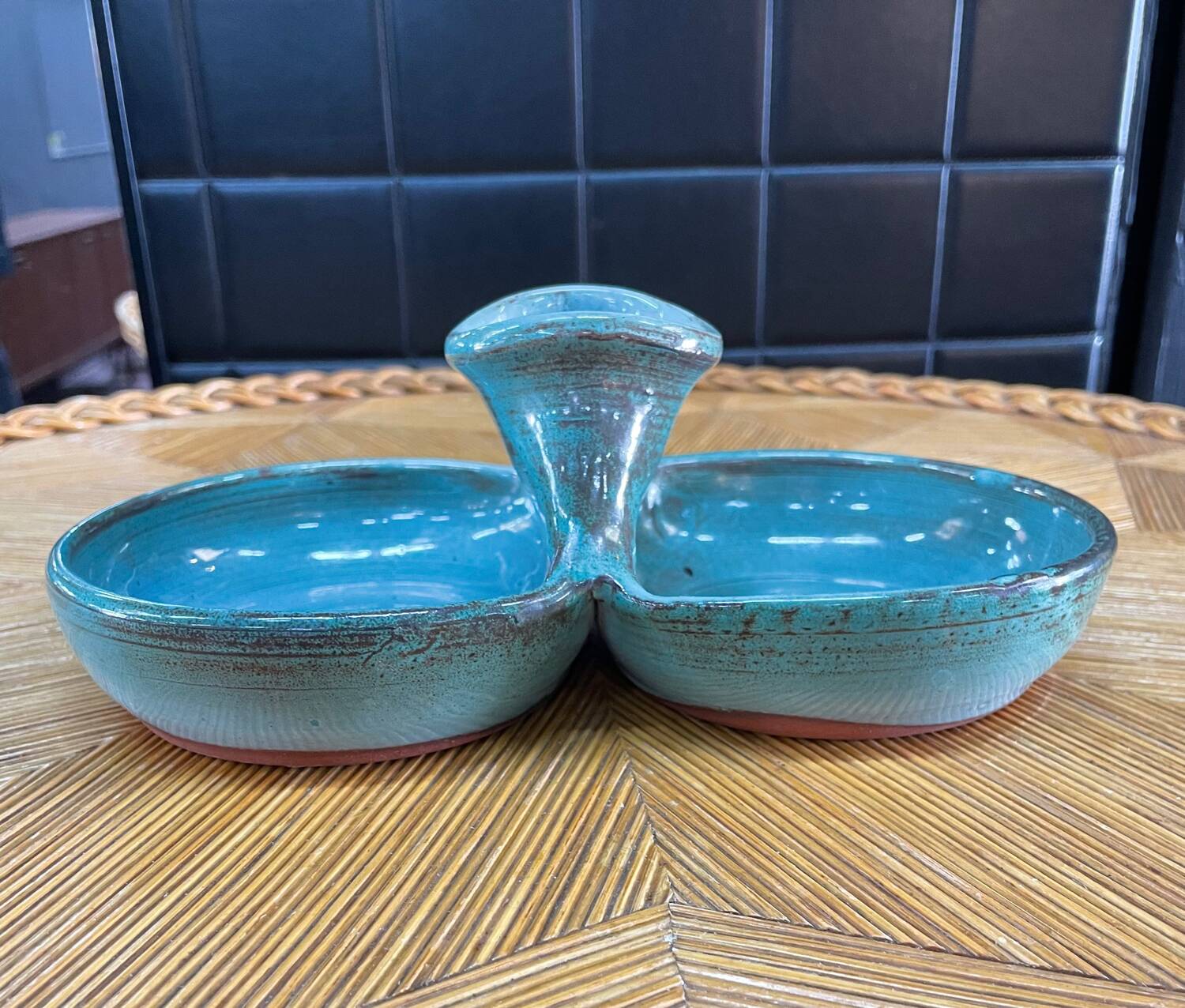 Double ceramic pocket tray