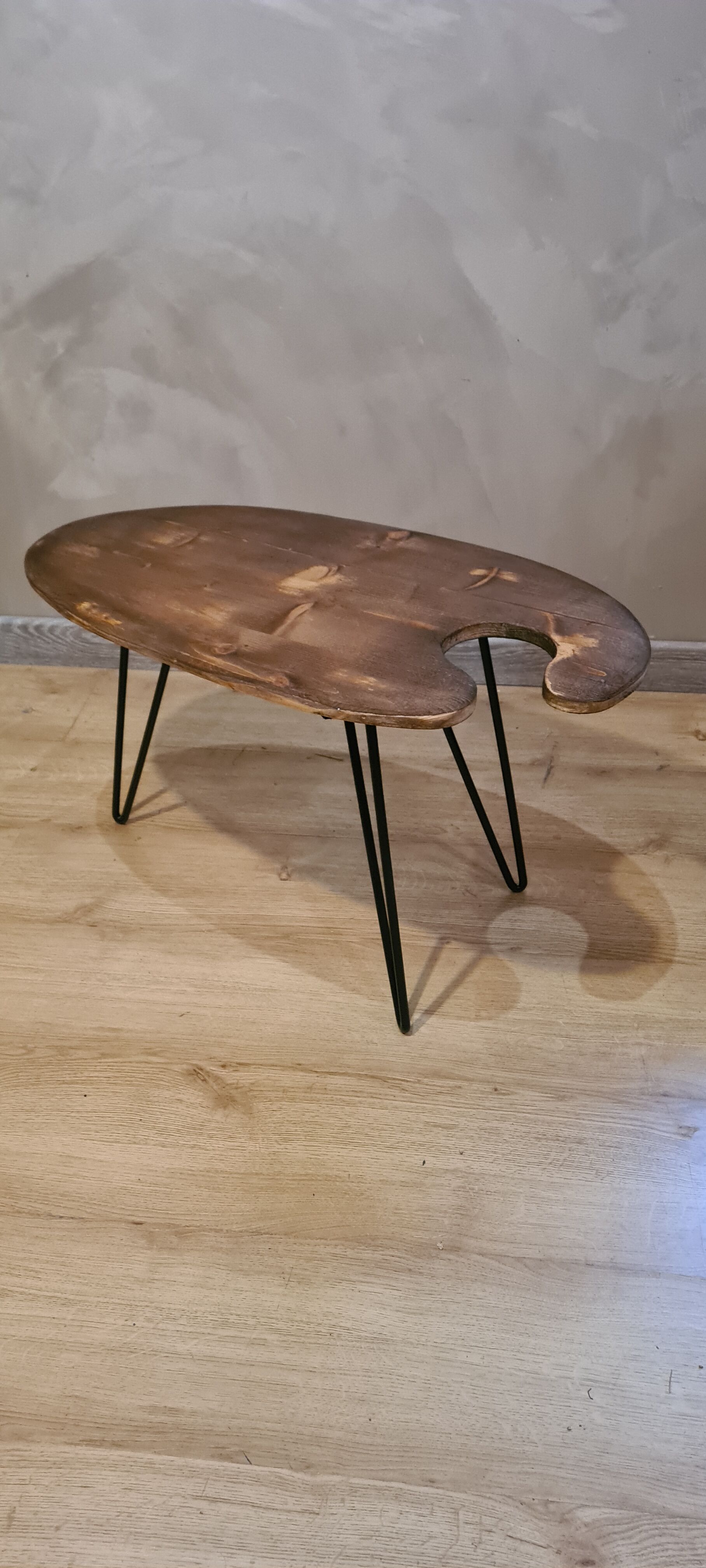 Coffee table in shape of painter's palette