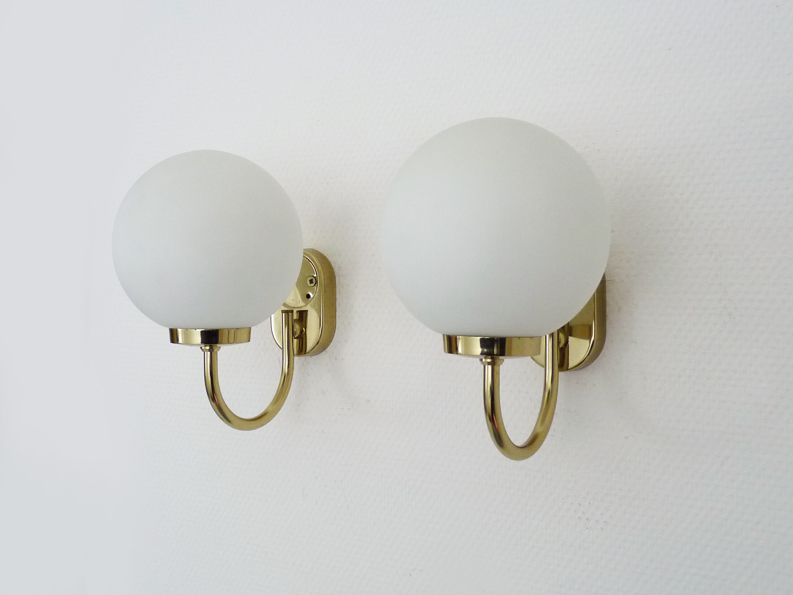 Pair of vintage German wall lamps, brand GS. Year 70 80
