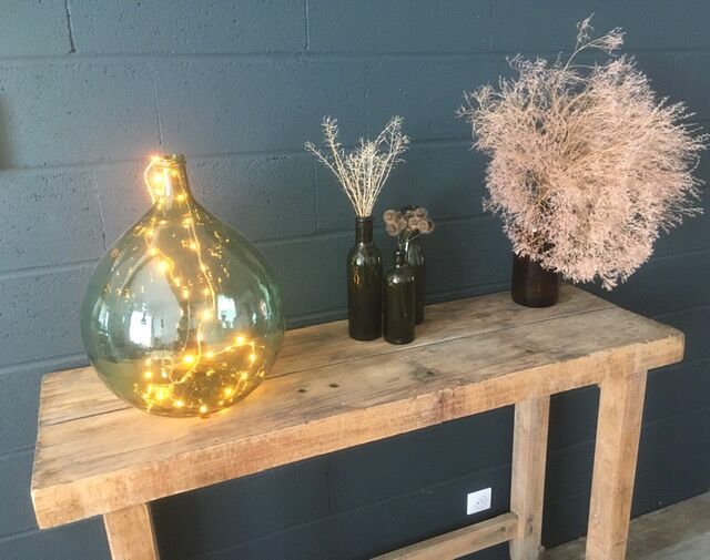 Solid wood carver's workbench