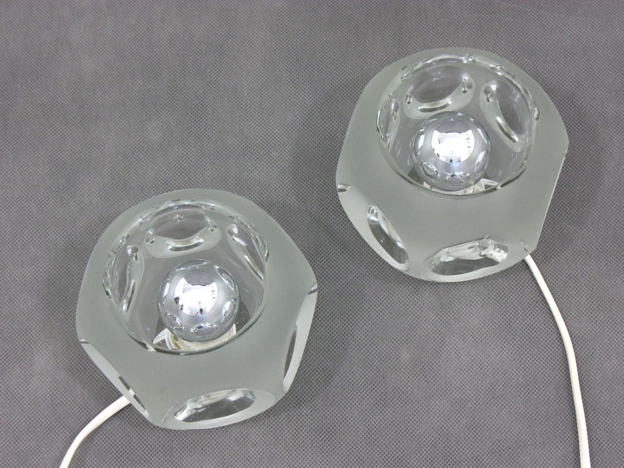Lampes de table en verre de Peill et Putzler, années 1970, Ensemble de 2