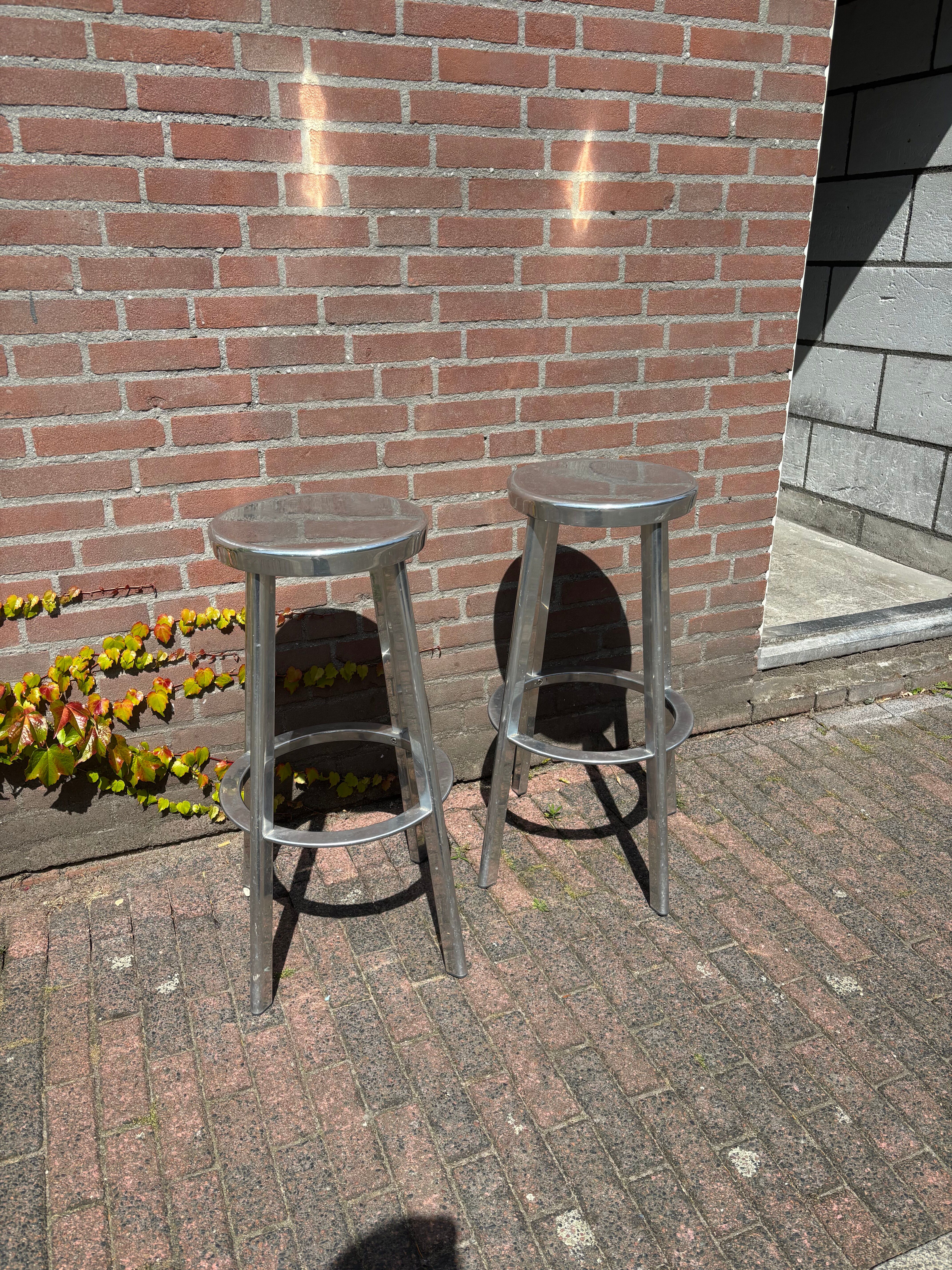 Déjà-vu stools by Magis by Naoto Fukasawa