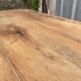 Farm table