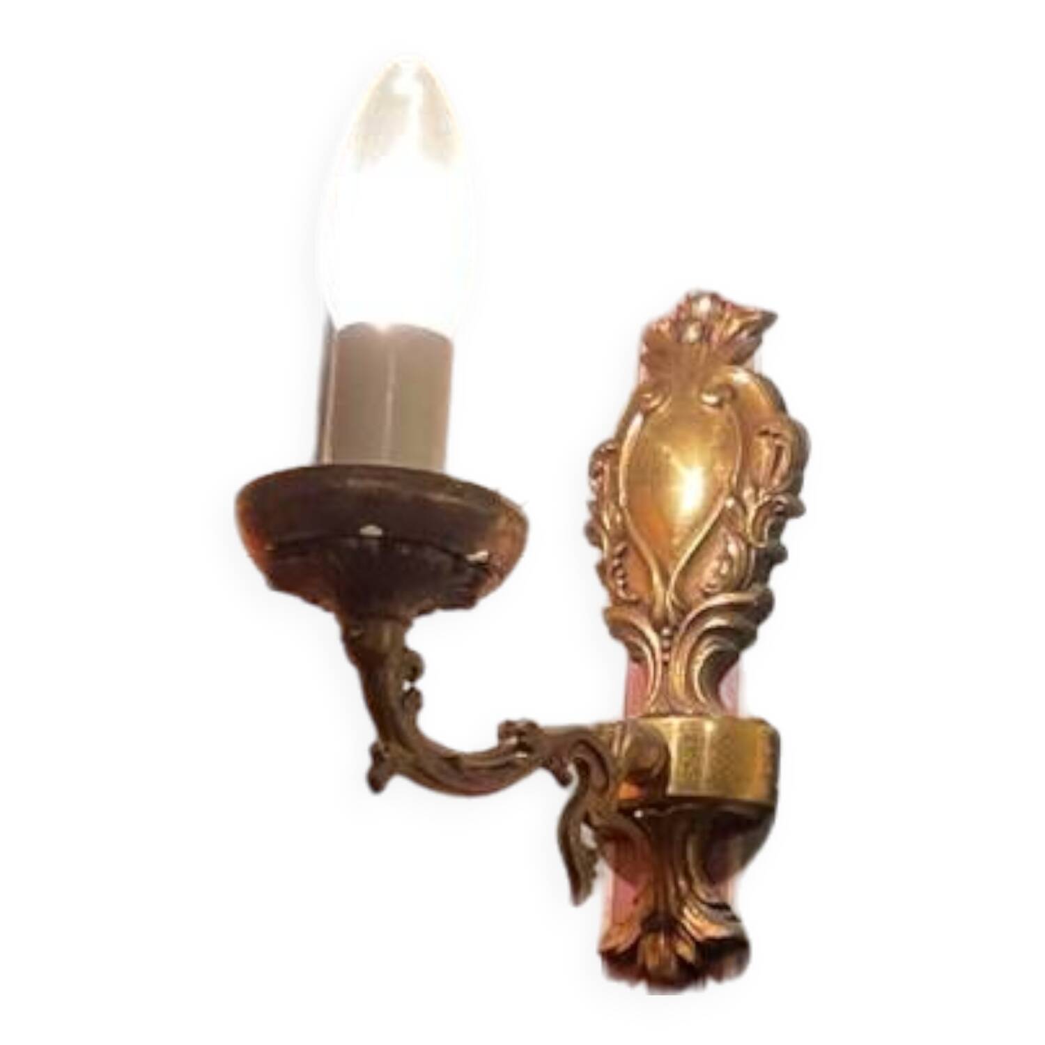 Wall light with a vintage gold bulb, very good condition