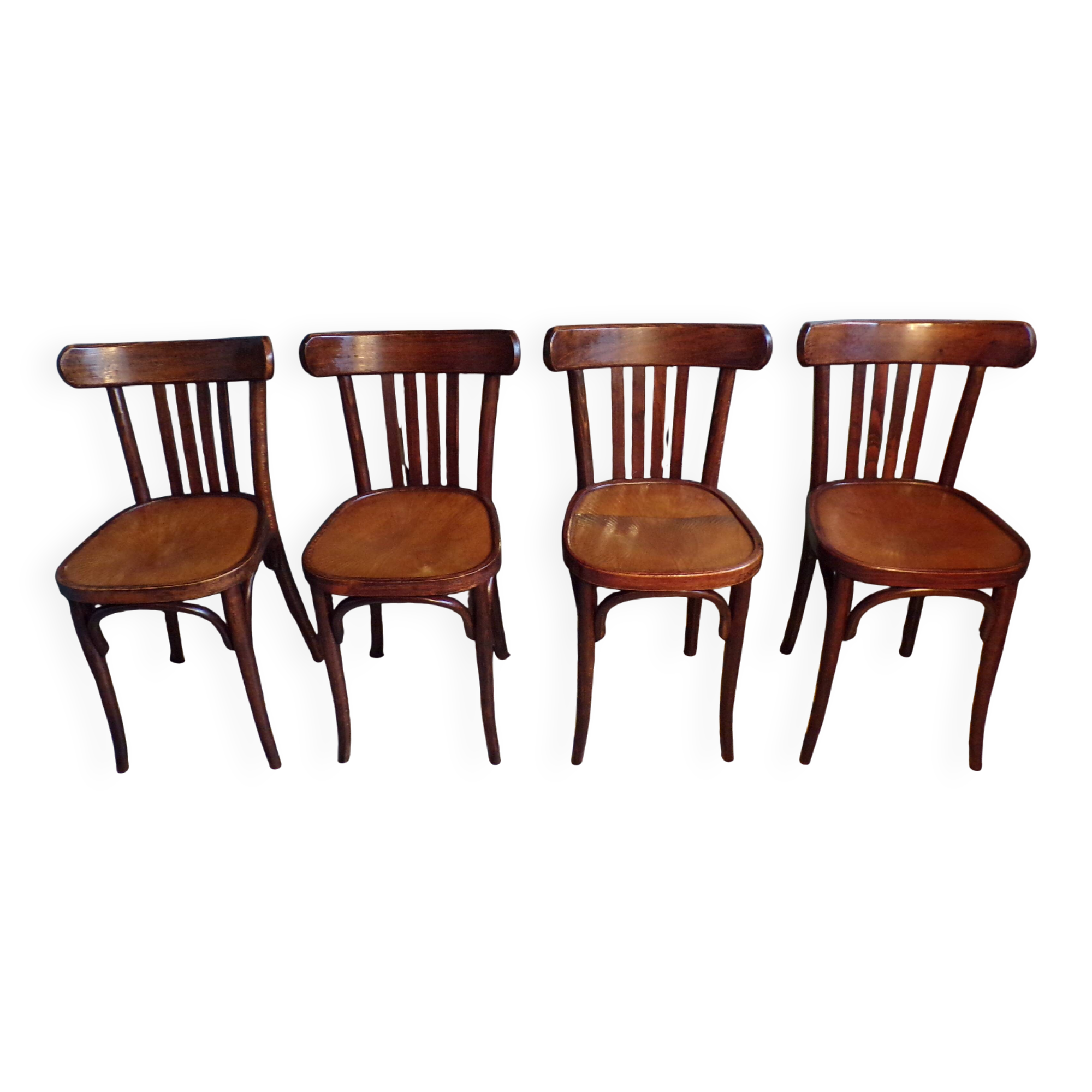 4 chaises de bistrot vintage