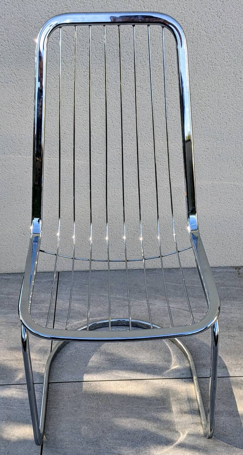 Set of 2 chrome metal chairs, Italian style from the 70s