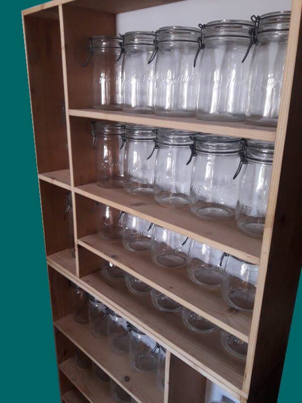 Spice shelves L1.6mxH79cm