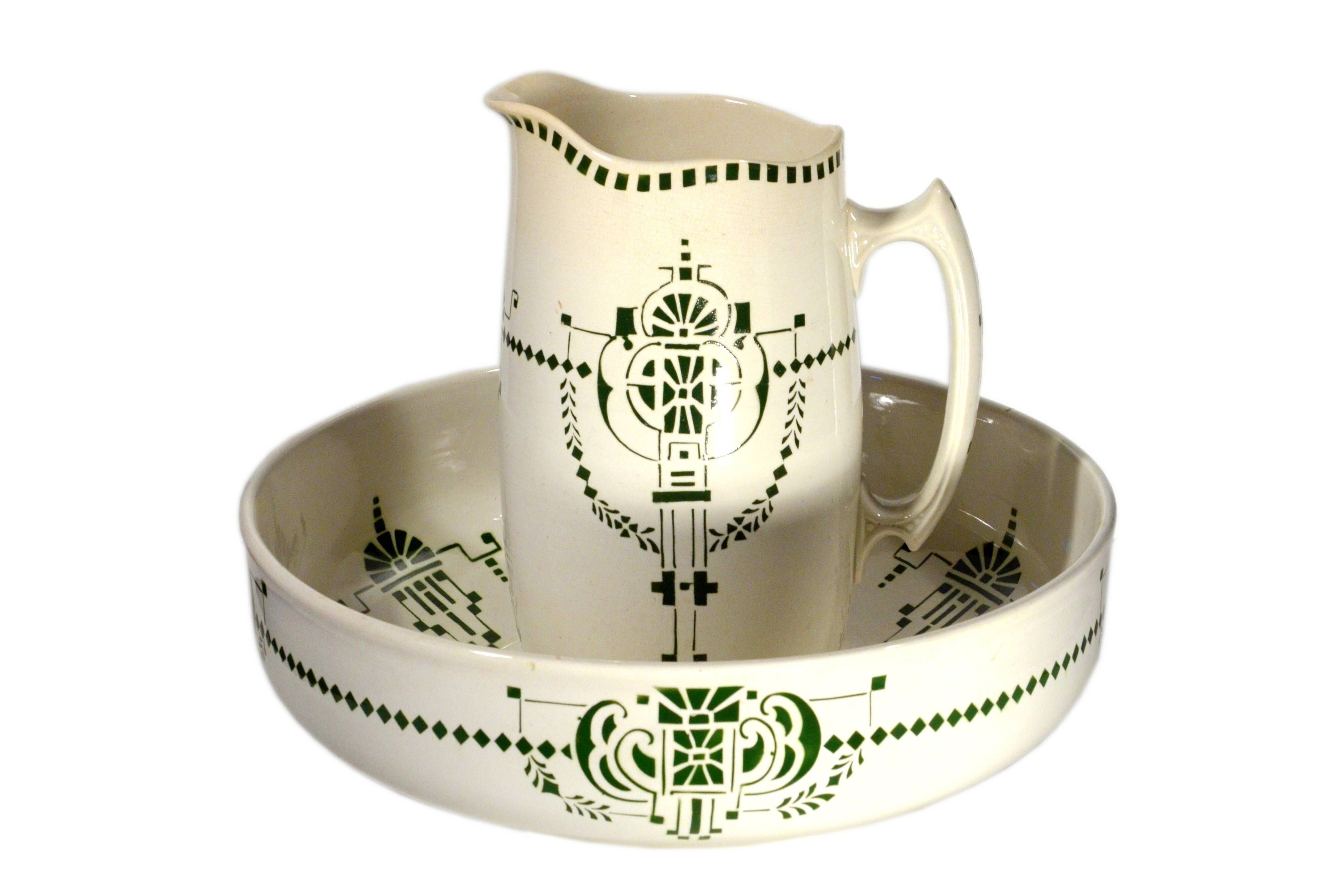 Toilet service, bowl/basin and antique jug, Badonvillier earthenware