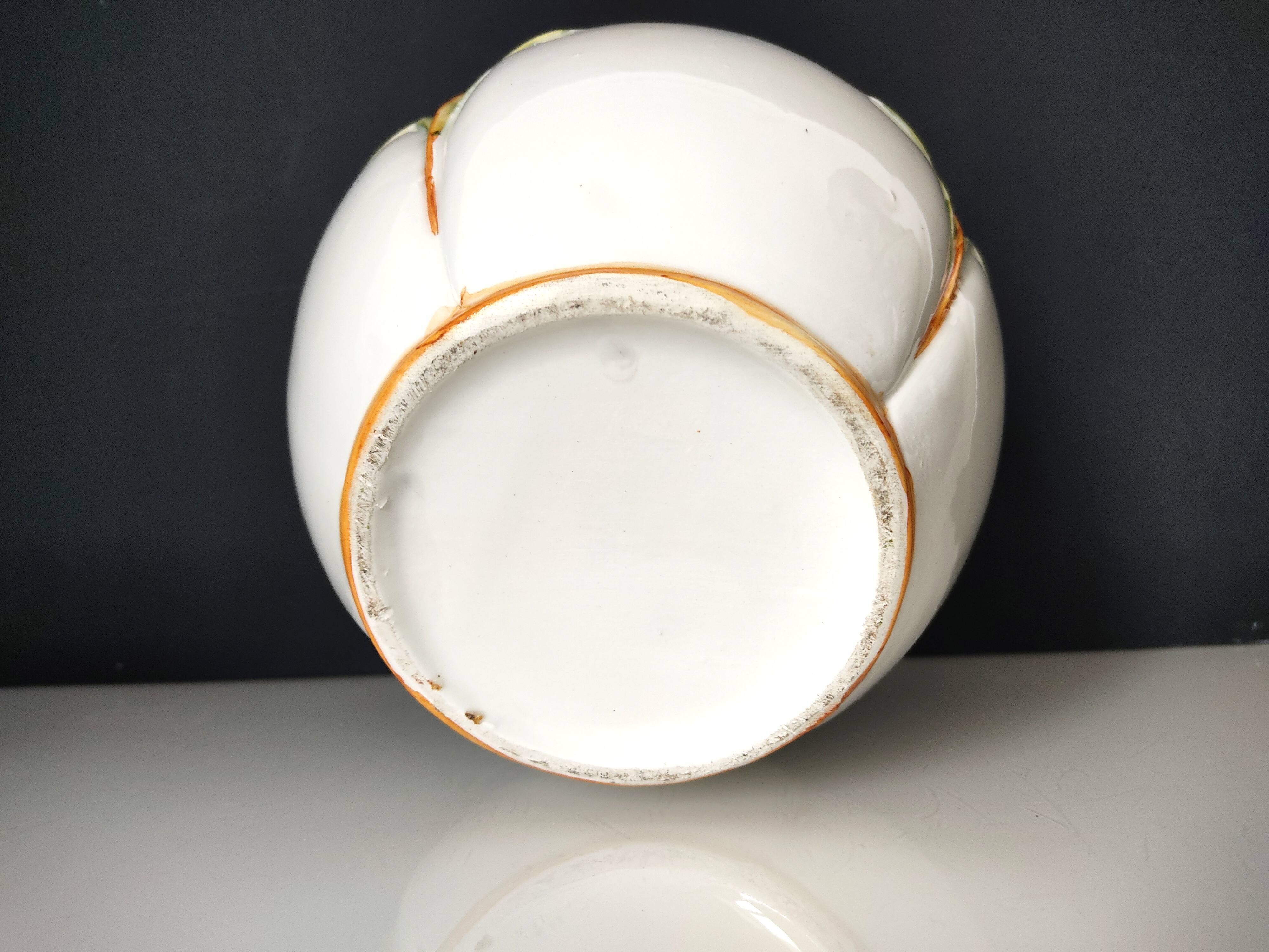 Earthenware pot cover