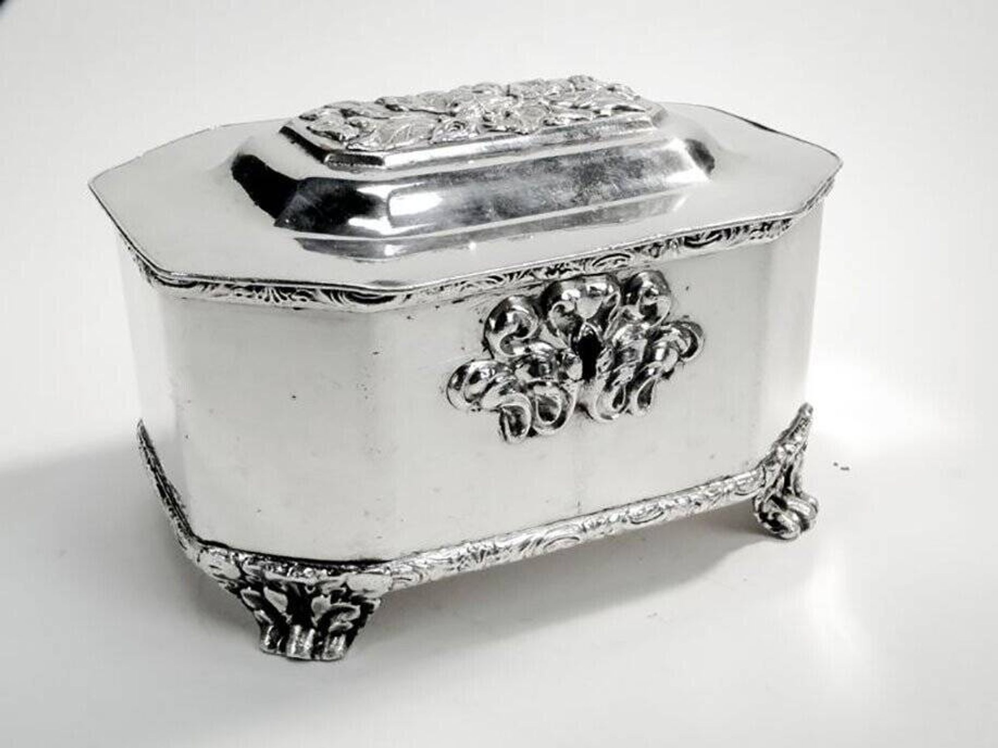 Plat à bonbons du 19ème siècle de Fraget, Varsovie, Pologne, 1850