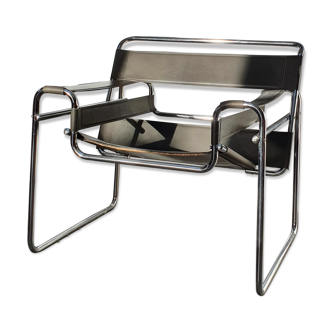 Fauteuil Wassily par Marcel Breuer années 80