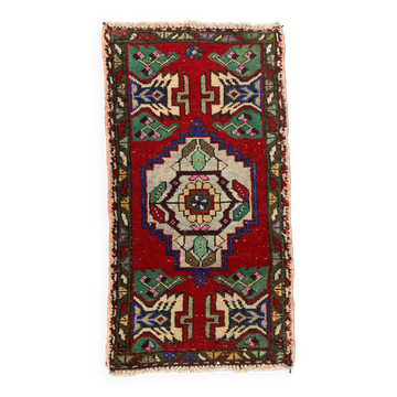 Small Vintage Turkish Rug 93x50 cm, Short Runner, Tribal, Shabby, Mini Carpet
