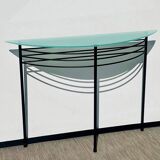 Console style Post-Modern. Vintage 90s.