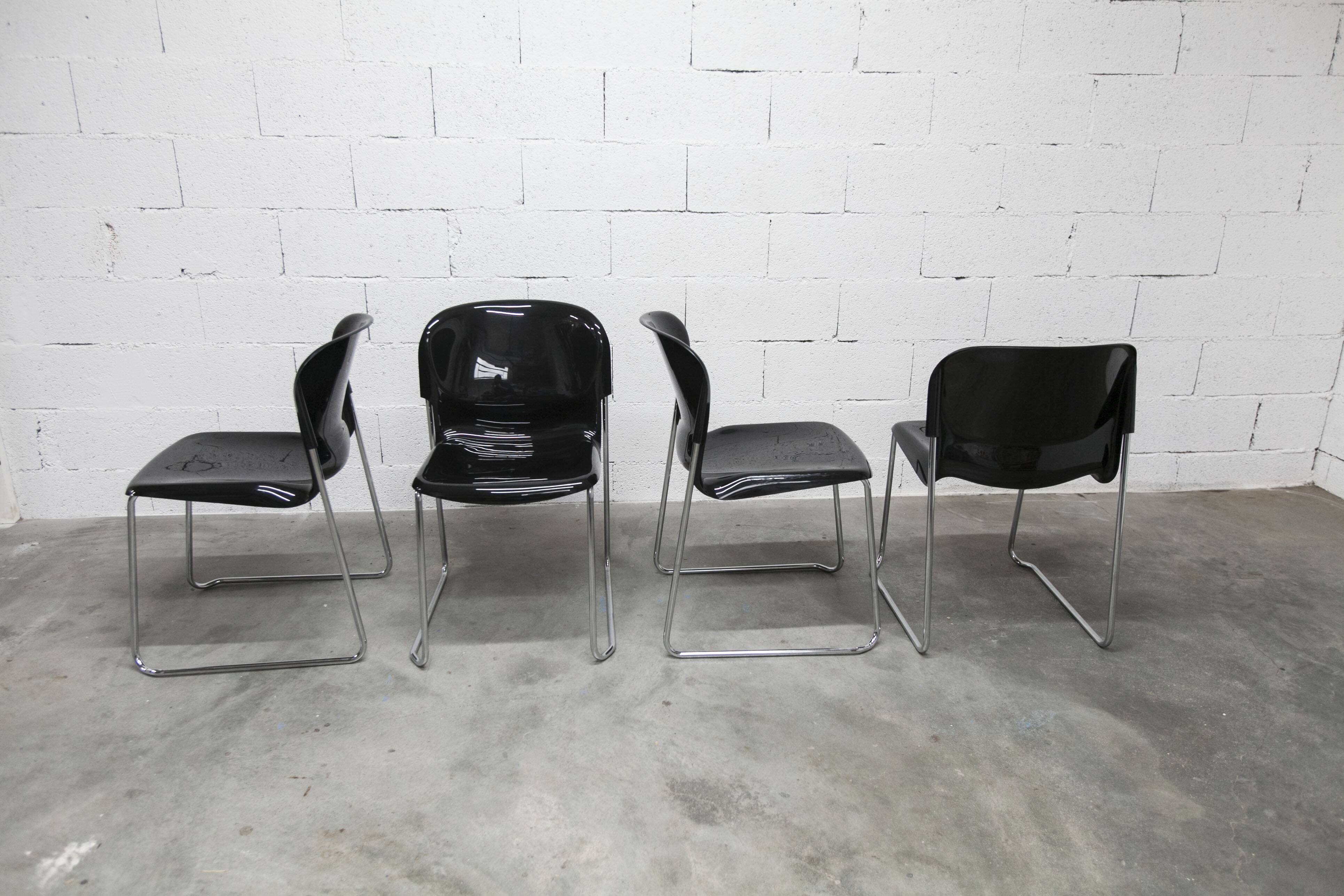 Set of 29 stackable SM400 chairs designed by Gerd Lange in 1980 by Drabert