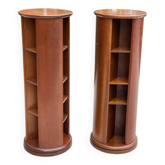 Paire de sellettes pivotantes en bois