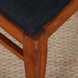 Solid oak chair, French craftsmanship from the 1950s.