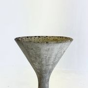 Diabolo planteur par Willy Guhl