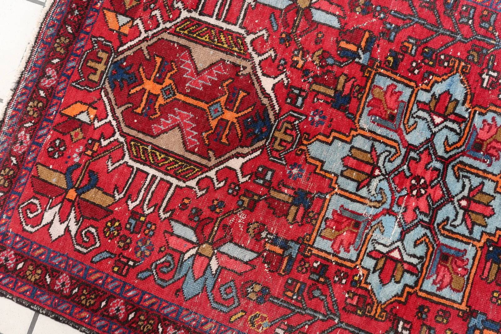 Handmade antique Persian Karajeh rug 90cm x 143cm, 1920s