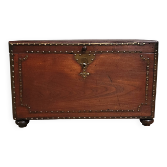 Naval officer's chest in solid mahogany-stained wood