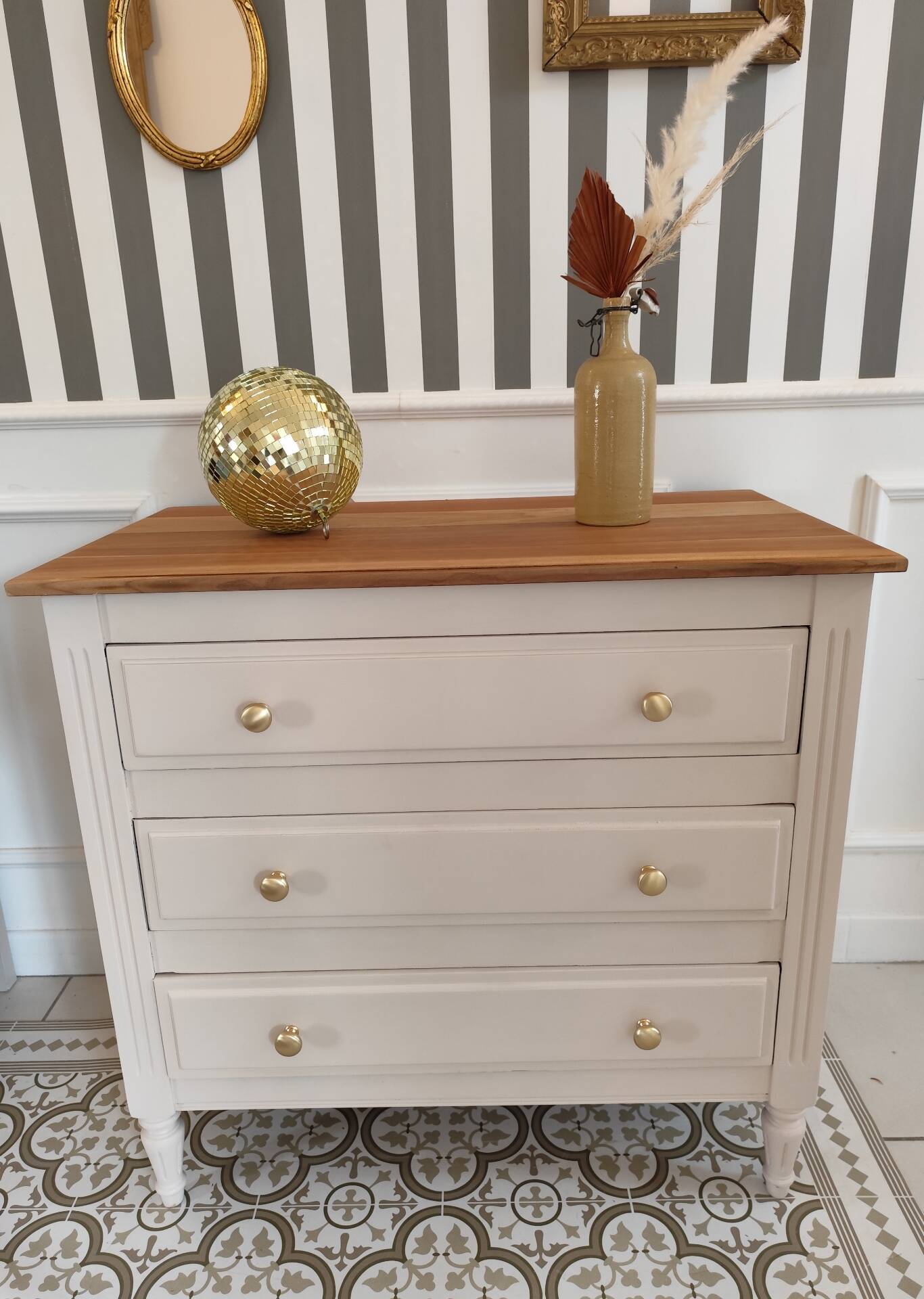 Commode ancienne