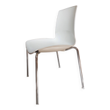 5 chairs NOW from Sandonà and Sandrin for INFINITI