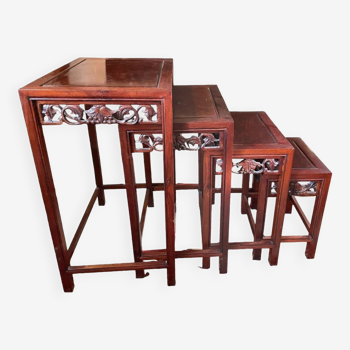 Nesting table red wood