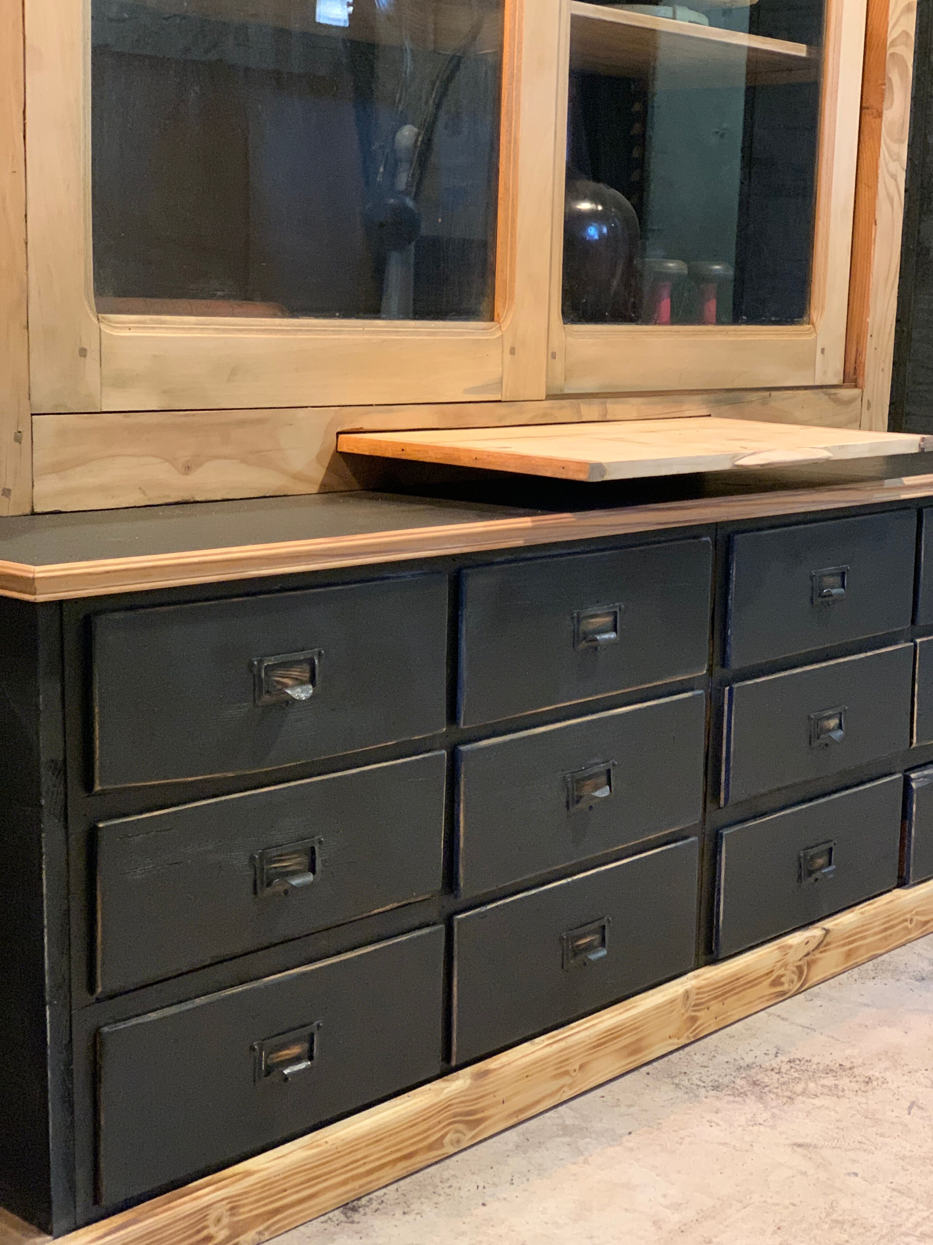 Showcase 2 chapel body